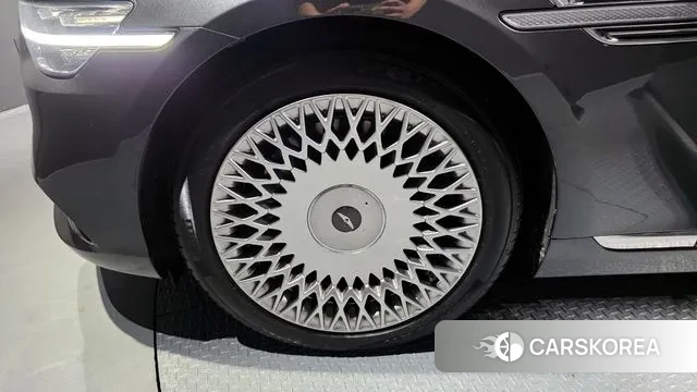 Genesis G90 id 3525128 из Кореи 15