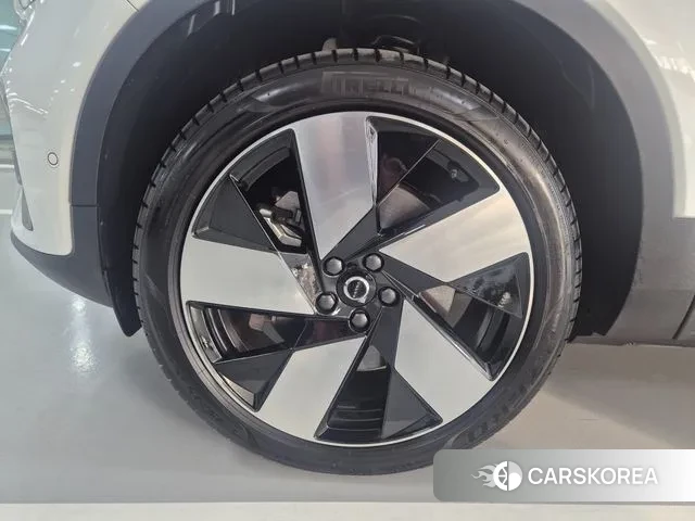 Volvo XC40 Richards id 3431460 из Кореи 15