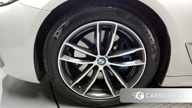 BMW 5 Series (G30) id 3427013 из Кореи 15