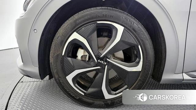 Kia EV6 id 4302811 из Кореи 29