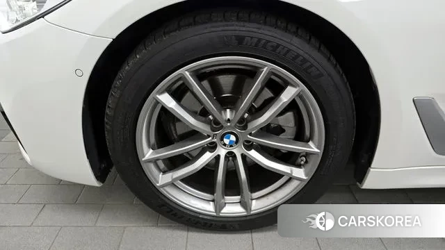 BMW 5 Series (G30) id 3045134 из Кореи 15