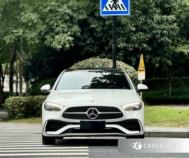 Mercedes-Benz Class C 2023 Белый из Китая, фото 5