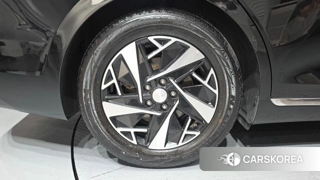 Hyundai The New Grandeur IG Hybrid id 4529105 из Кореи 29