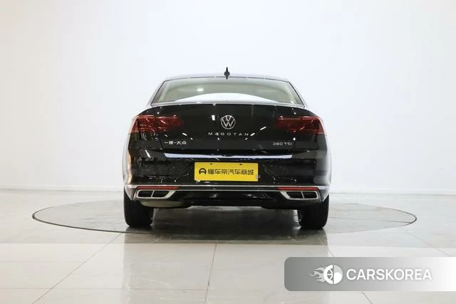 Volkswagen Magotan id 4198819 из Китая 15