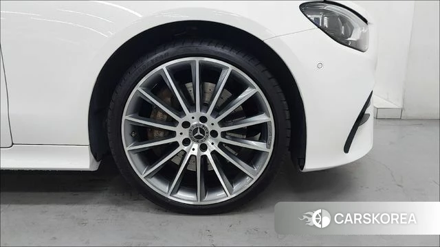 Mercedes-Benz E-Class W213 id 3883858 из Кореи 12