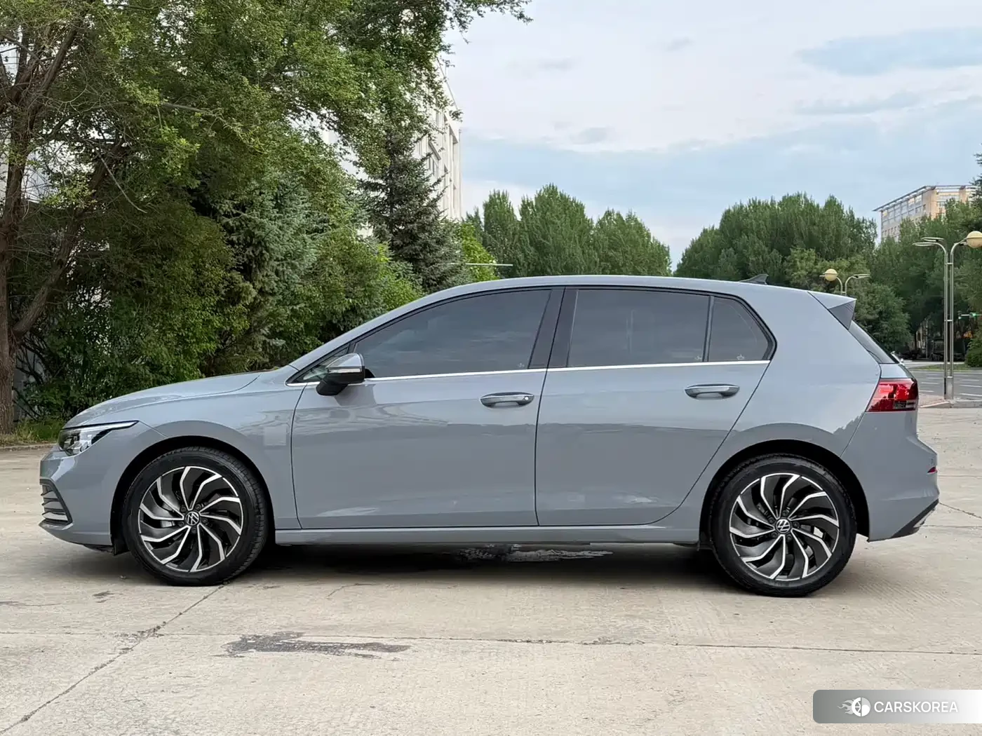 Volkswagen Golf id 4634788 из Китая 21