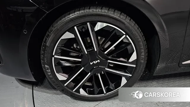 Kia The New K8 Hybrid id 3310107 из Кореи 15