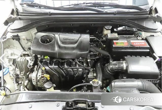 Hyundai Avante AD id 3917513 из Кореи 14