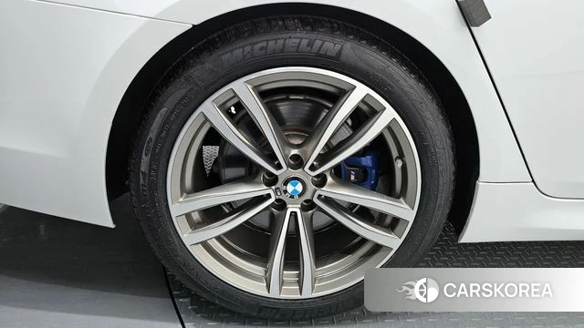 BMW 5 Series (G30) id 3924741 из Кореи 15