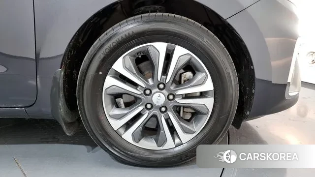 Kia The New Carnival id 3423545 из Кореи 15