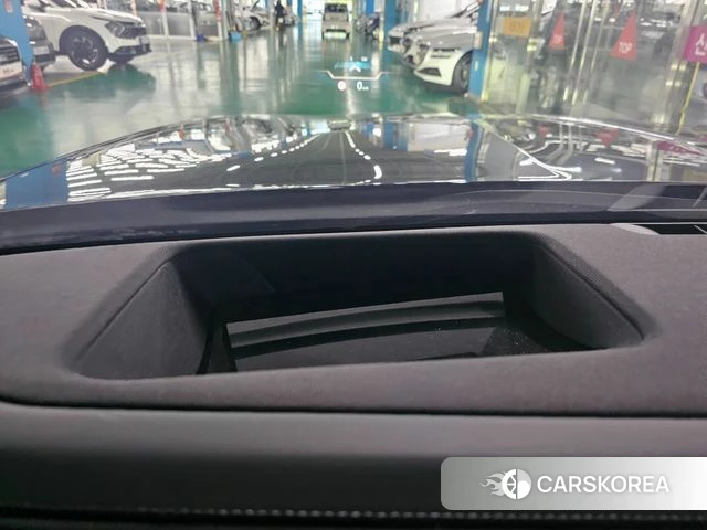BMW 7 Series (G70) 2023 Черный из Кореи, фото 5