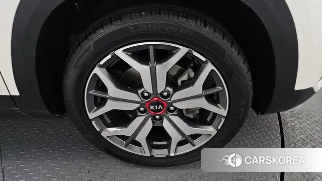 Kia Seltos id 3713074 из Кореи 15