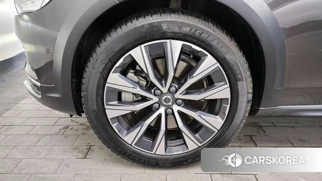 Volvo V90 Cross-Country id 4223537 из Кореи 15