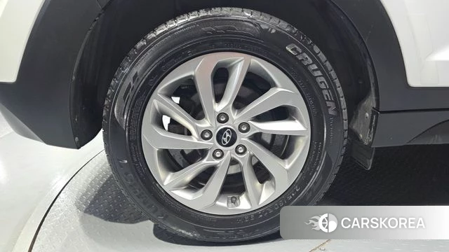 Hyundai All New Tucson id 4677982 из Кореи 26