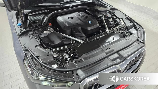 BMW 5 Series (G60) id 4649711 из Кореи 27