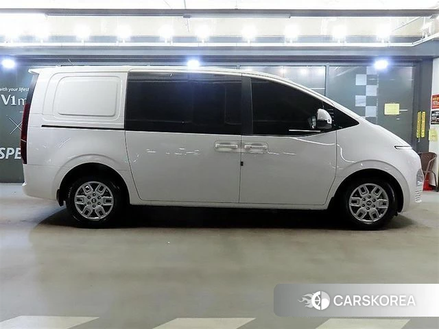 Hyundai Staria id 3798388 из Кореи 15