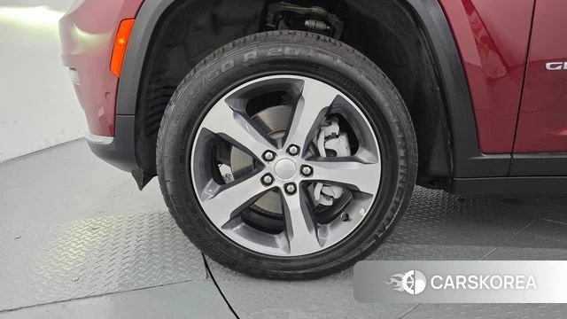 Jeep Grand Cherokee (WL) id 4566179 из Кореи 15