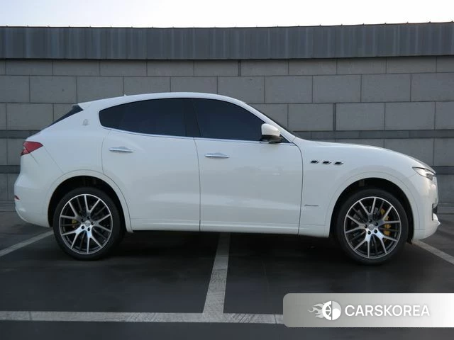 Maserati Levante id 4633077 из Кореи 15