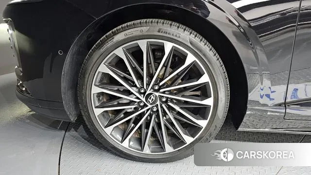 Hyundai Grandeur Hybrid (GN7) id 3684512 из Кореи 15