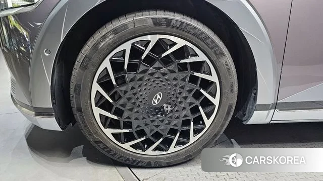 Hyundai Ionic 5 id 3280530 из Кореи 15