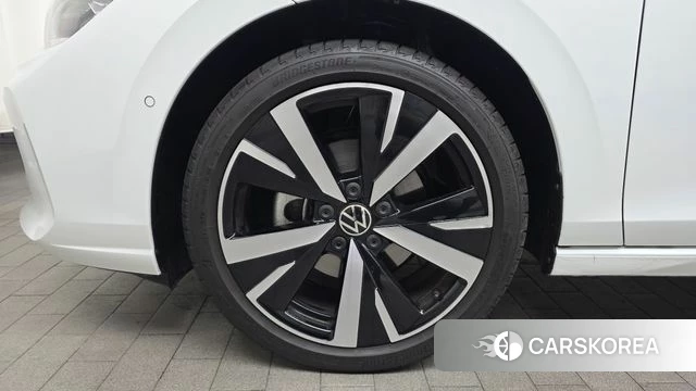 Volkswagen Golf 8th Generation id 3850173 из Кореи 15