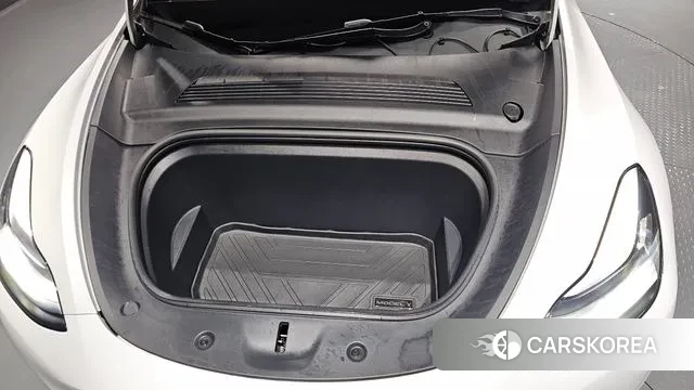 Tesla Model Y id 3546151 из Кореи 15