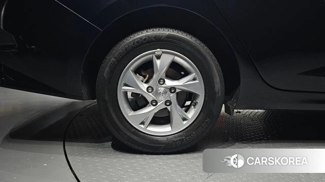 Hyundai Avante (CN7) id 4899759 из Кореи 33