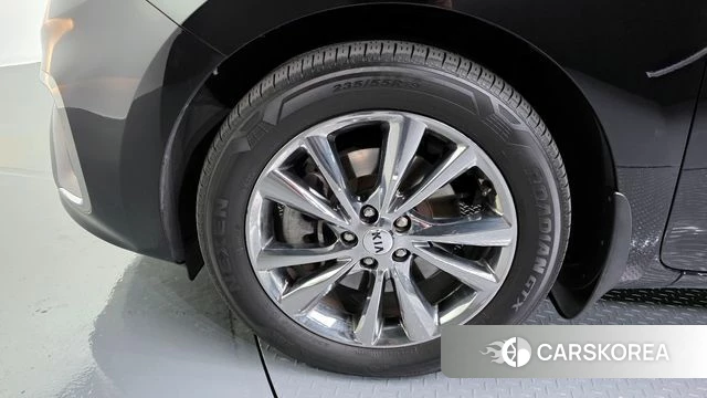 Kia The New Carnival id 3899335 из Кореи 15