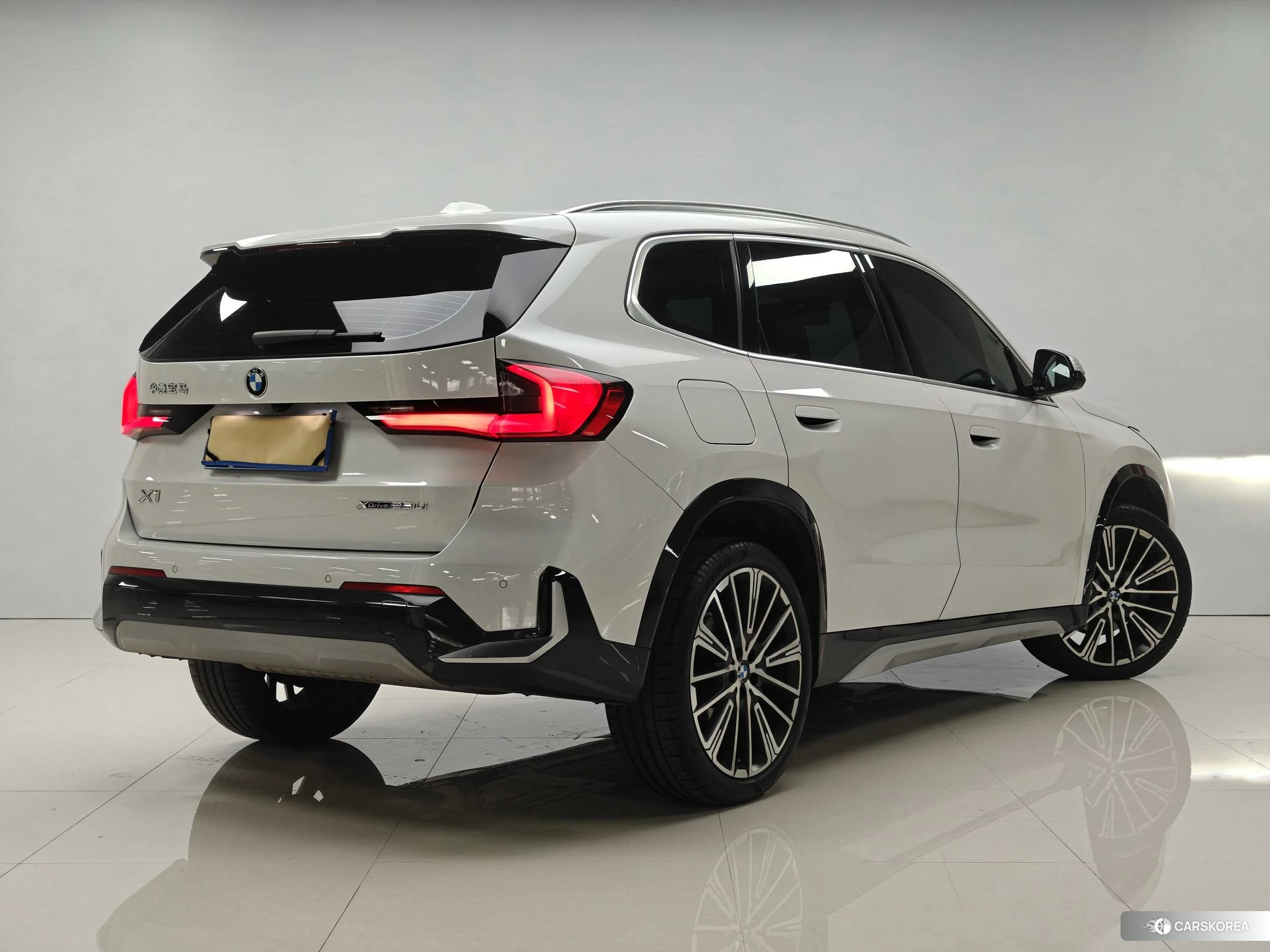 BMW X1 id 4510441 из Китая 16