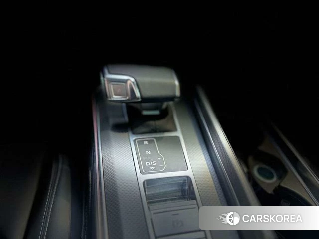 Audi A6L id 4261657 из Китая 11