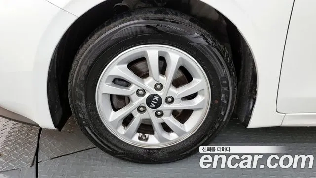 Kia Come New K3 id 2945537 из Кореи 15