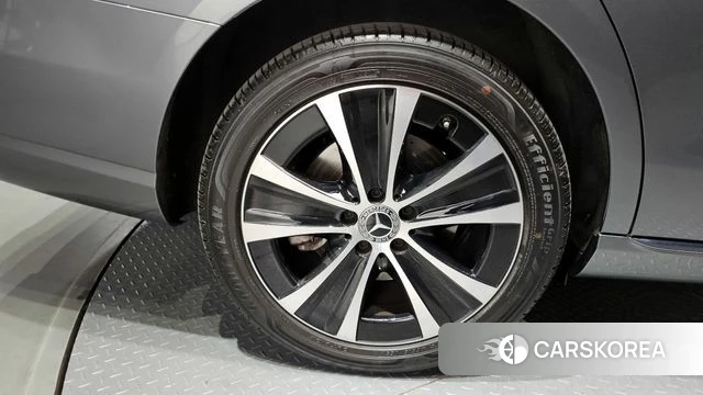 Mercedes-Benz E-Class W213 id 4250261 из Кореи 32
