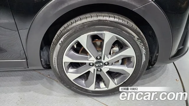 Kia Stonic id 2424834 из Кореи 15