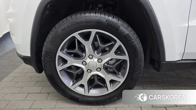 Jeep Grand Cherokee id 3588368 из Кореи 15