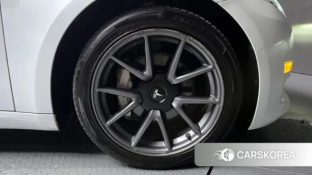 Tesla Model 3 id 3504151 из Кореи 15