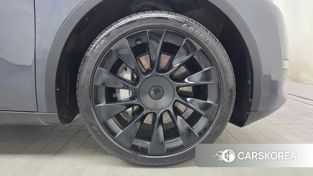 Tesla Model Y id 3389228 из Кореи 15