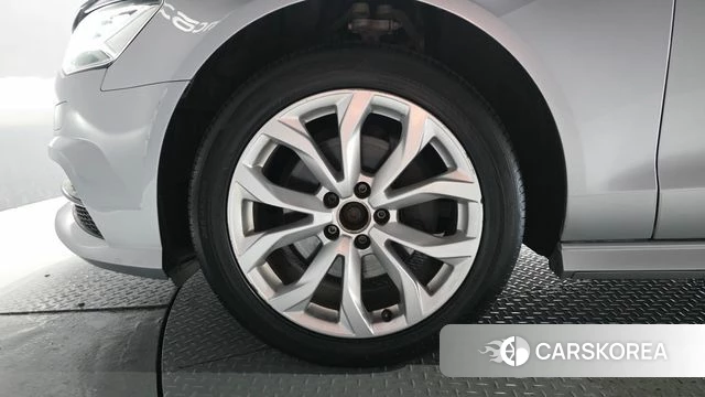 Audi New A6 id 4311072 из Кореи 15