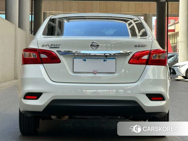 Nissan Xuan Yi id 4254824 из Китая 10