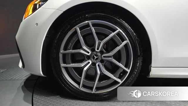 Mercedes-Benz E-Class W213 id 4712126 из Кореи 32