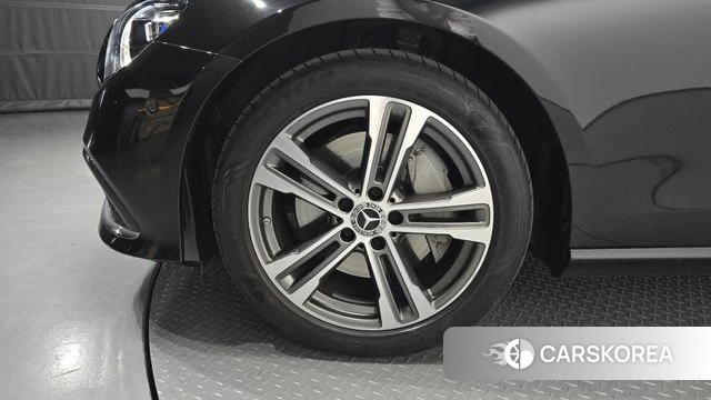 Mercedes-Benz E-Class W213 id 4542184 из Кореи 15
