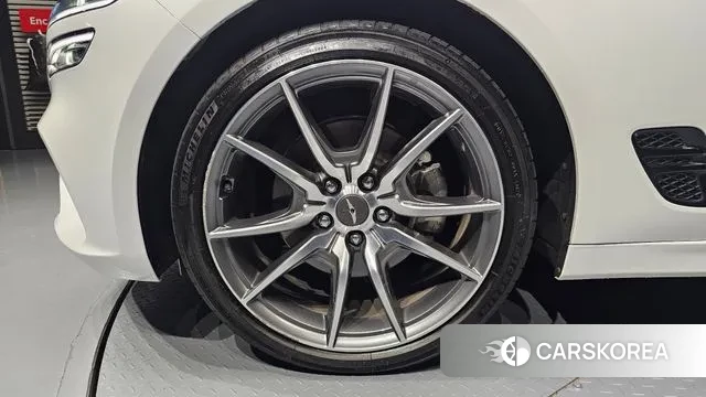 Genesis The New G70 id 3012920 из Кореи 15