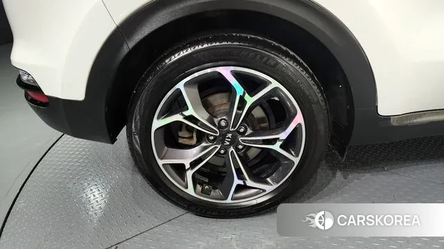 Kia Sportage The Bold id 3439776 из Кореи 15