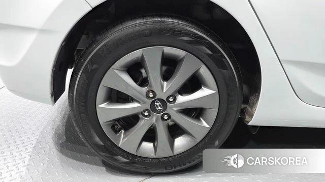 Hyundai Accent (New type) id 4430432 из Кореи 15