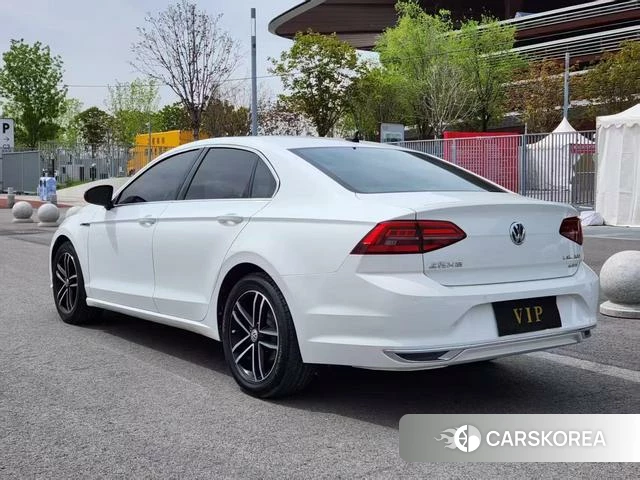 Volkswagen Lingdu 2021 Белый из Китая, фото 5