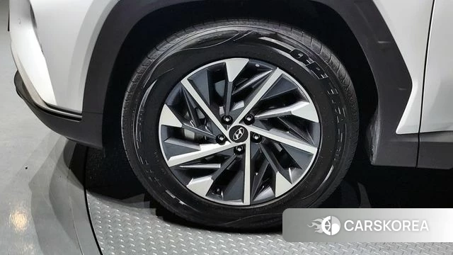 Hyundai Tucson (NX4) id 4281117 из Кореи 26