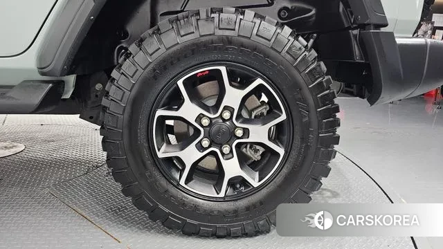 Jeep Wrangler (JL) id 2963981 из Кореи 15