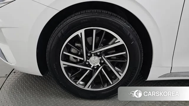 Hyundai The New Grandeur IG id 3028208 из Кореи 15