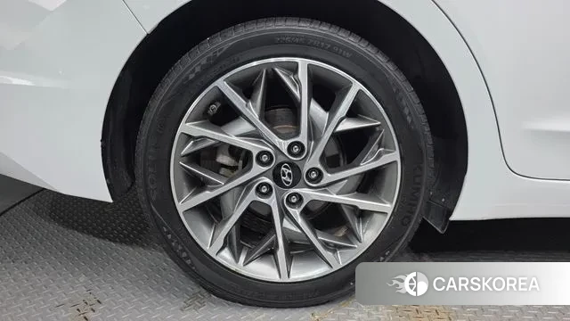 Hyundai The New Avante AD id 3601976 из Кореи 15