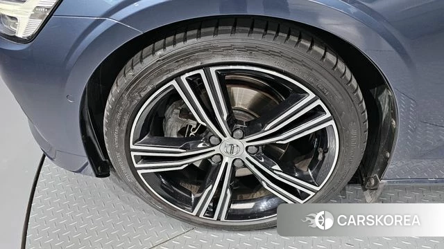 Volvo S60 3rd generation id 3899341 из Кореи 15