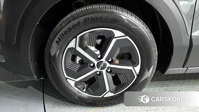 Kia Di Ol Nu Niro id 4488740 из Кореи 26